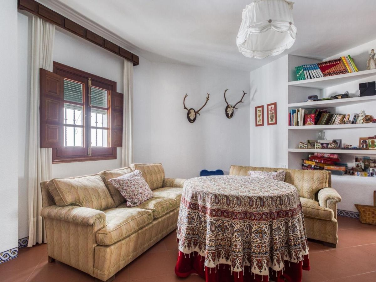 Belvilla By Oyo Beautiful House In A Unique Town イゲラ・デ・ラ・シエラ エクステリア 写真